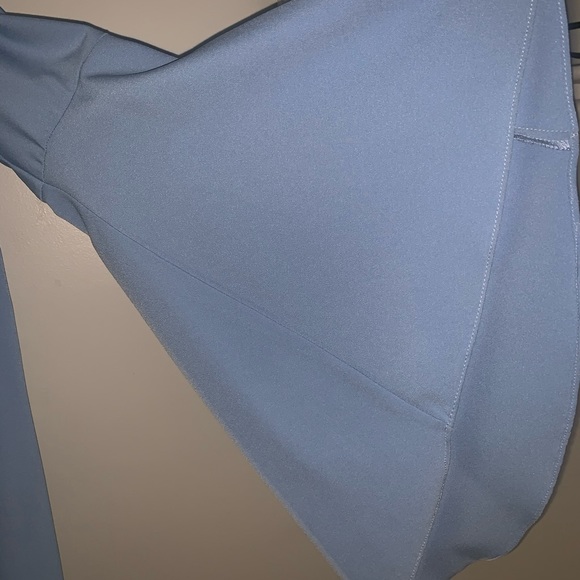 Aqua Shift Dress with Bell Sleeves - Picture 4 of 10